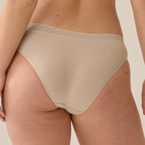 Naturana Value beige slip