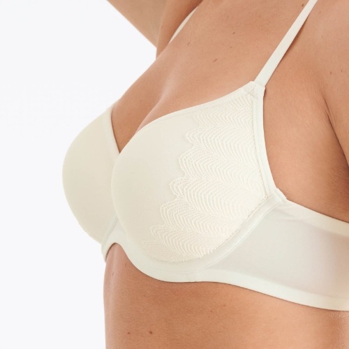 Lisca Stella cremefarbig vorgeformter bh