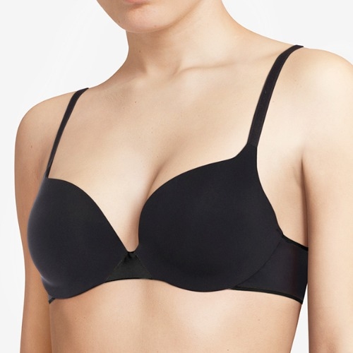 Chantelle Essentiall schwarz push up bh