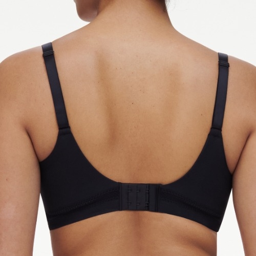 Chantelle Easy Bliss schwarz vorgeformter bh