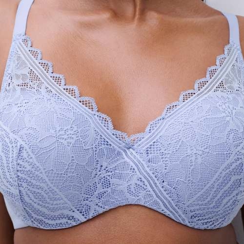 Chantelle Floral Touch weiß vorgeformter bh