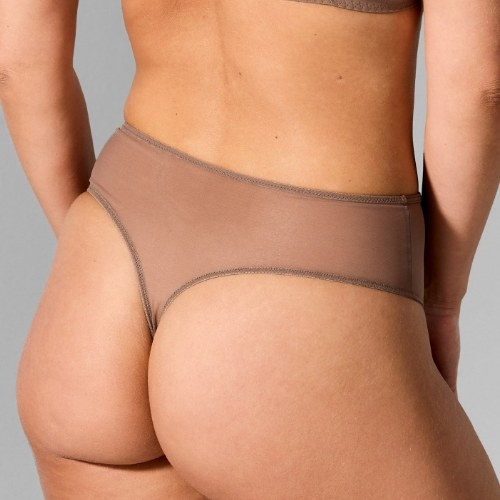 Sapph Chan taupe slip