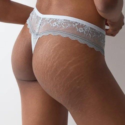 Triumph Comfort Allure grau string