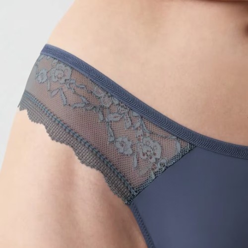 Triumph Comfort Allure blau string