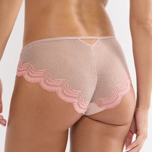 Triumph Comfort Glam sand hipster