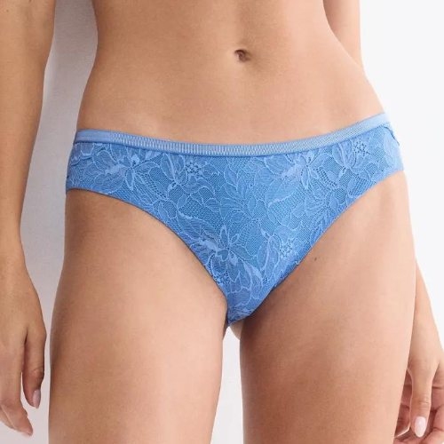 Triumph Amourette Charm blau brasilianischer slip
