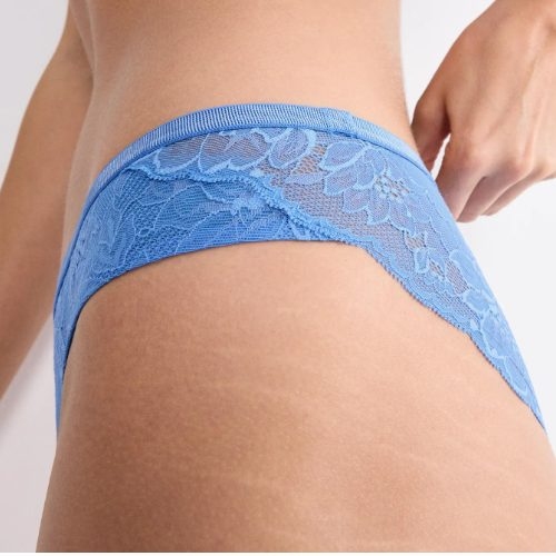 Triumph Amourette Charm blau brasilianischer slip
