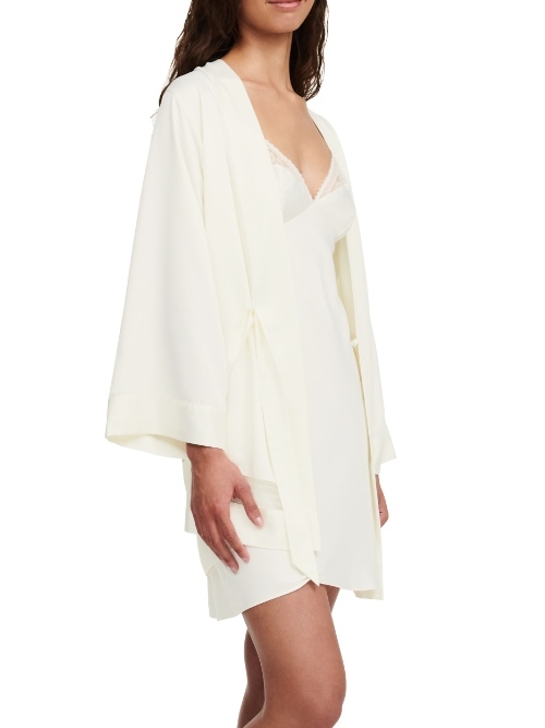 Chantelle New Romance elfenbein nachtkleid