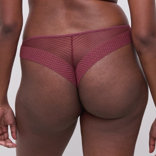 Chantelle Play aubergine string