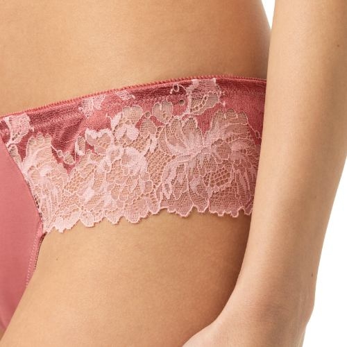 Mey Lingerie Luxurious blush string