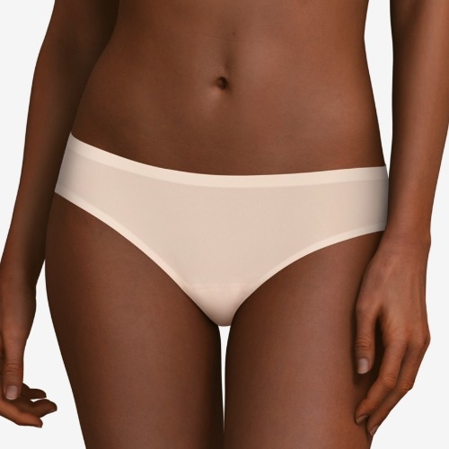 Chantelle SoftStretch gold slip