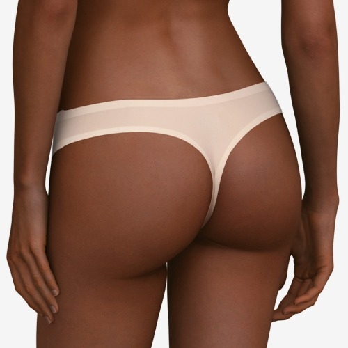 Chantelle SoftStretch gold string