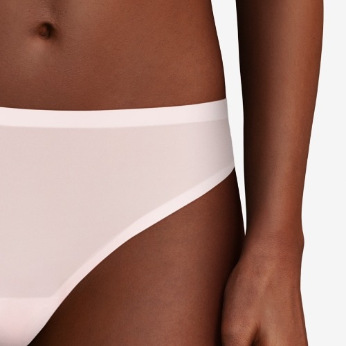 Chantelle SoftStretch pink string