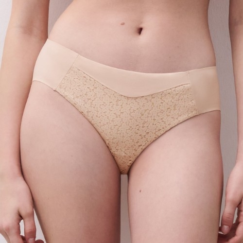 Chantelle EasyFeel Norah beige slip