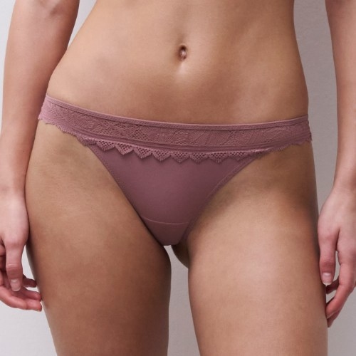Chantelle EasyFeel Floral Touch pink string