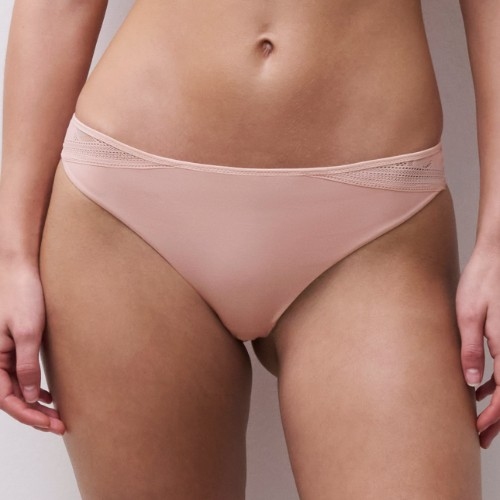 Chantelle EasyFeel Osmose pink string