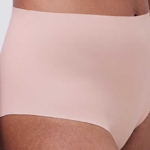 Chantelle Defi beige hoher slip