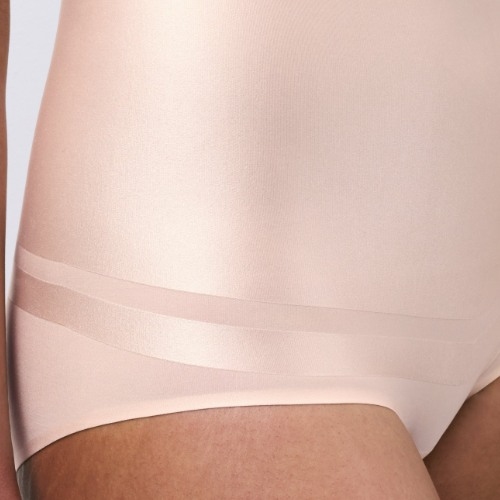 Chantelle Brilliant beige hoher slip