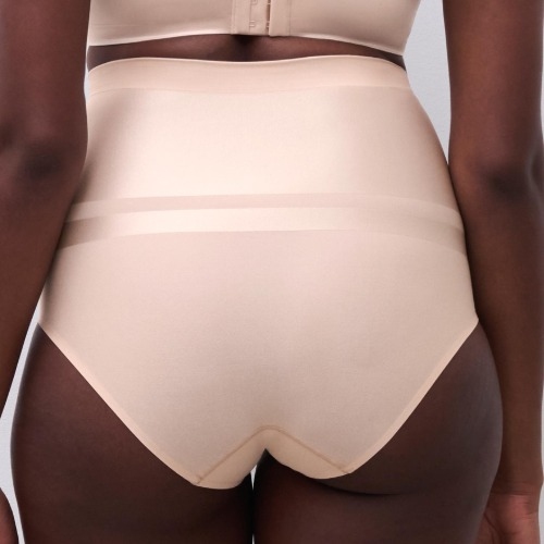 Chantelle Brilliant beige hoher slip