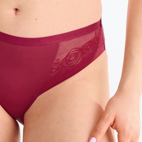 Lisca Ruby rot slip