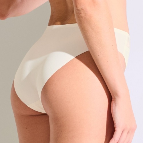 Lisca Paris cremefarbig slip
