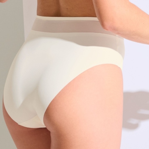 Lisca Paris cremefarbig hoher slip