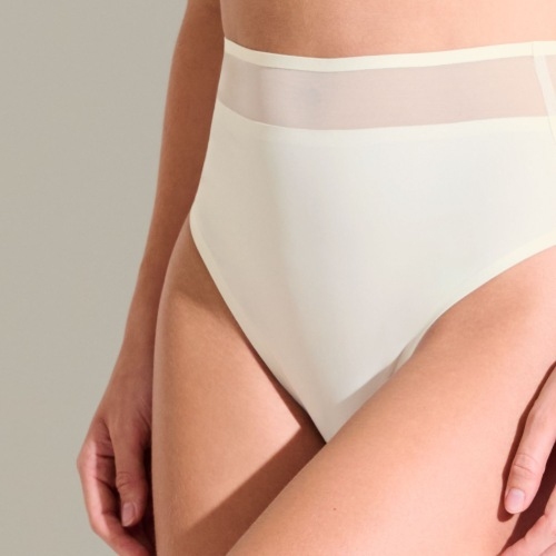 Lisca Paris cremefarbig hoher slip