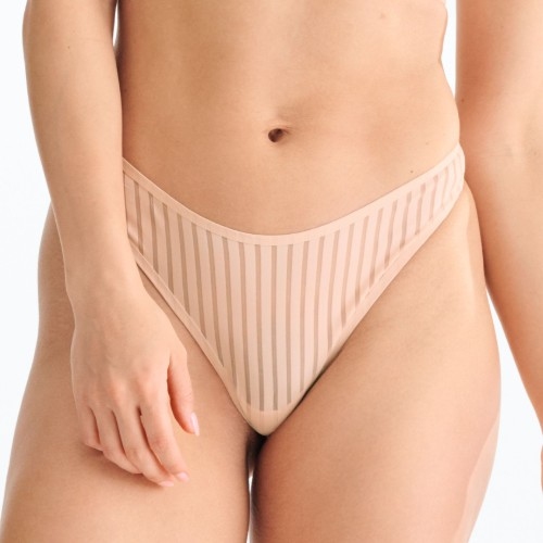 Lisca Tia antique rose string