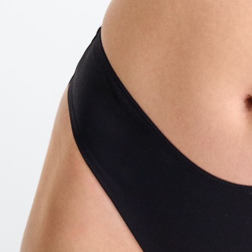 Lisca Shiny Secret schwarz brasilianischer slip