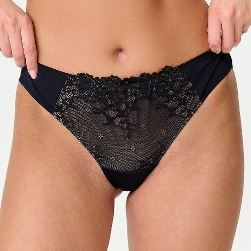 LingaDore Täglich Basic schwarz/puder string