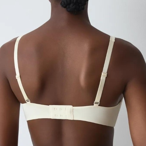 Triumph Body Make-Up Illusion Lace ecru-weiß vorgeformter bh