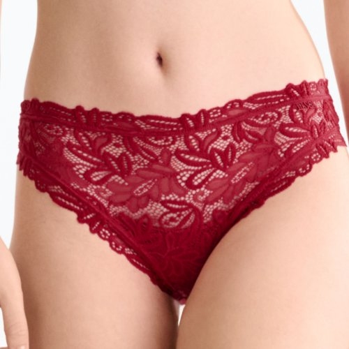 Lisca Tiara cranberry juice slip