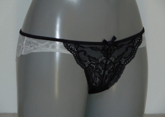 Sapph Lilian schwarz brasilianischer slip Sapph Lilian schwarz brasilianischer slip