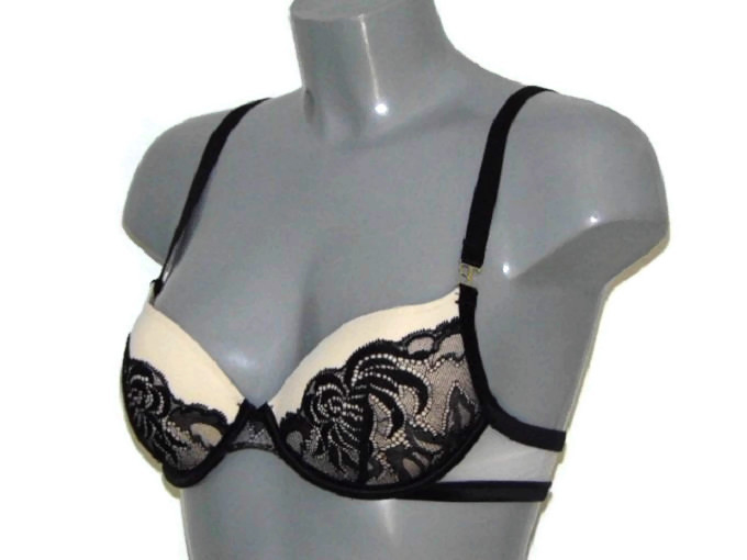 Supertrash Roxanne schwarz push up bh Supertrash Roxanne schwarz push up bh