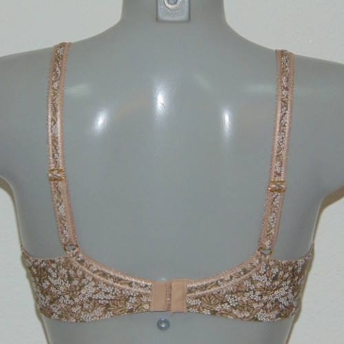 Eva Olivia braun nicht geformter bh Eva Olivia braun nicht geformter bh