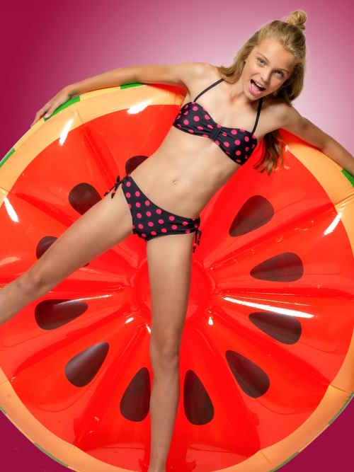 Brüste und Unterhosen Pien schwarz/rot set Brüste und Unterhosen Pien schwarz/rot set