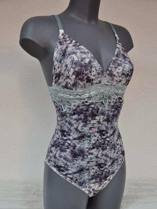 Eva Urban Cool grün/print korselett Eva Urban Cool grün/print korselett