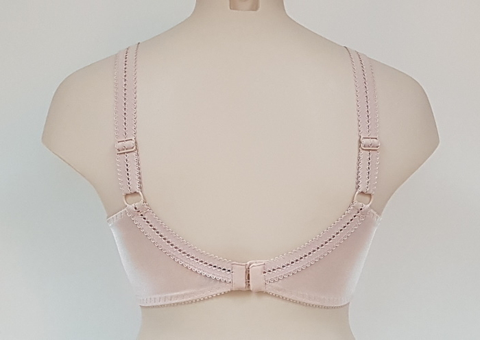 Elbrina Johanna pulver nicht geformter bh Elbrina Johanna pulver nicht geformter bh