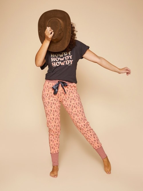 Charlie Choe T- Howdy braun schlafshirt Charlie Choe T- Howdy braun schlafshirt