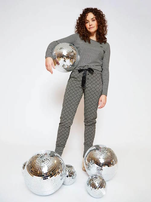 Charlie Choe Goes Retro schwarz/elfenbein schlafshirt Charlie Choe Goes Retro schwarz/elfenbein schlafshirt